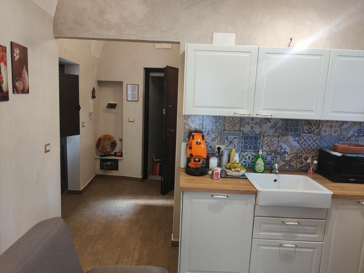 Pantaleone Holiday House Appartement Catánia Buitenkant foto