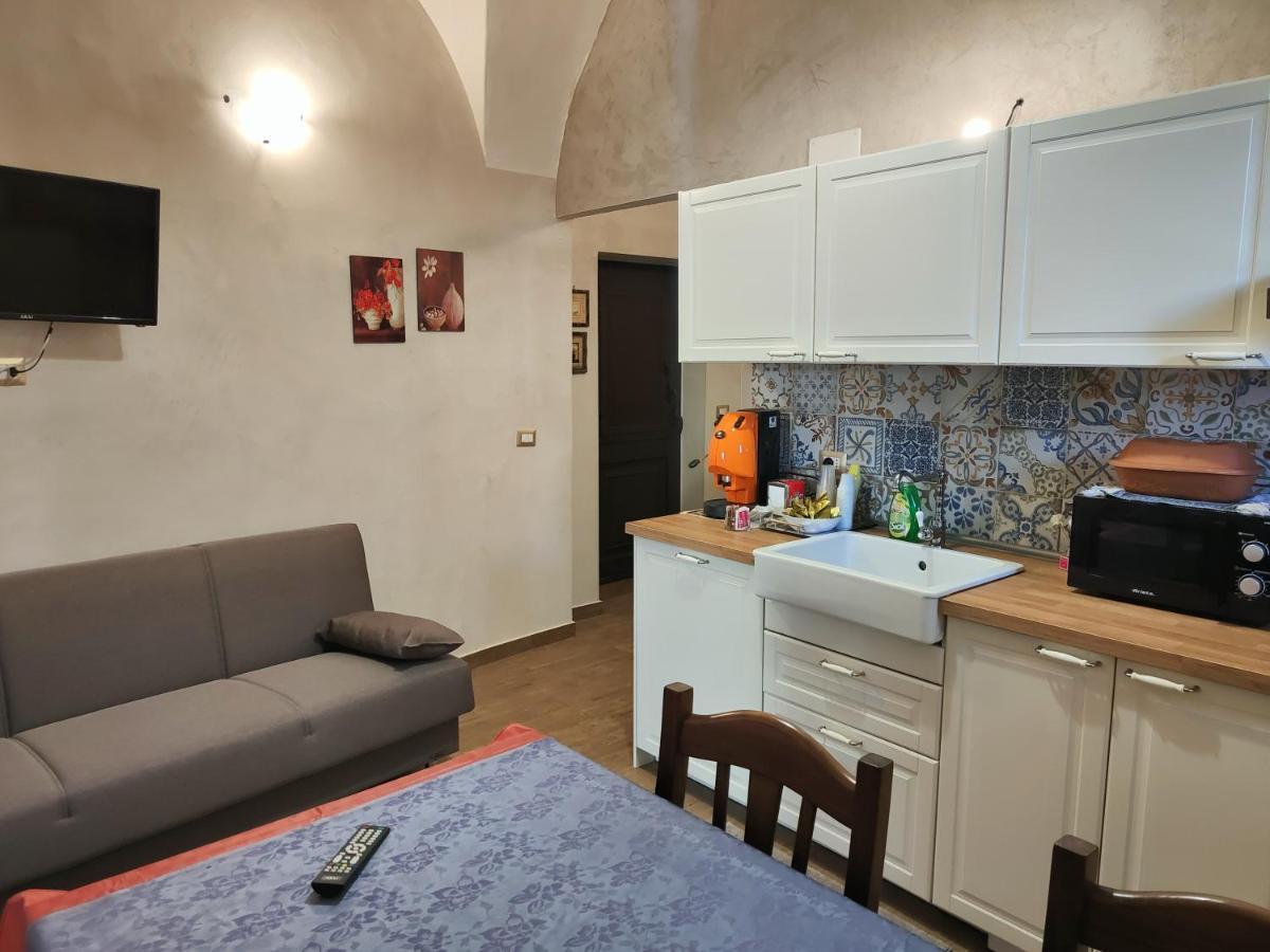 Pantaleone Holiday House Appartement Catánia Buitenkant foto